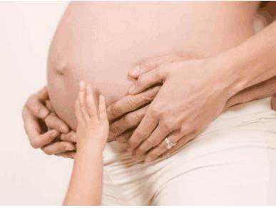 代孕以后孩子是谁的,代孕遭“退单”专家详解：